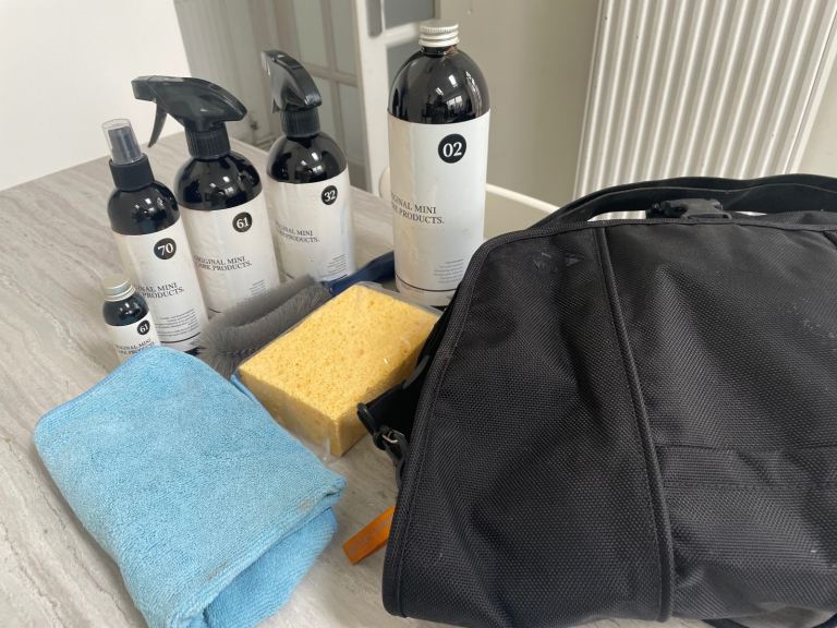 Car care cleaning kit 