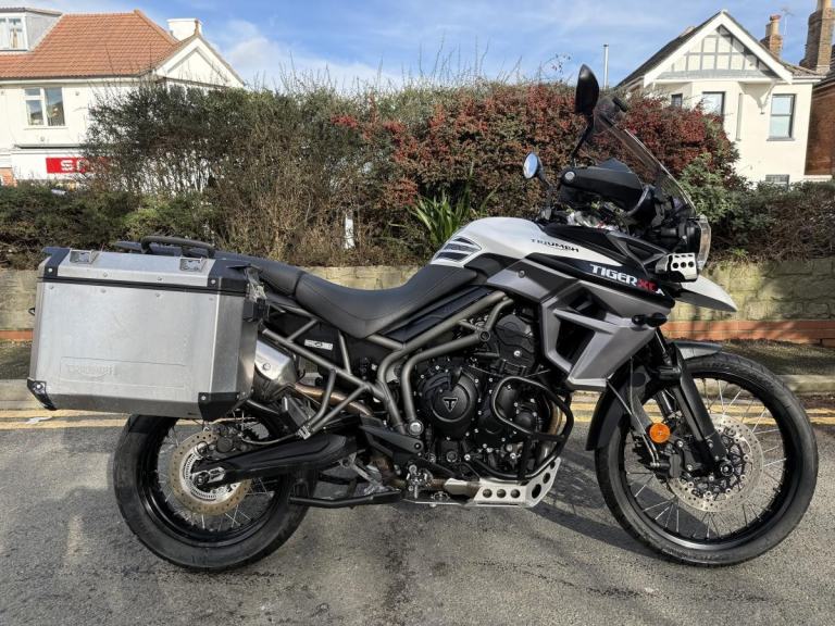 TRIUMPH TIGER 800 XCA 2017