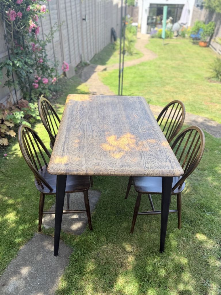 Refurbished Solid Wood Dining Table & 4 Vintage Windsor Chairs 