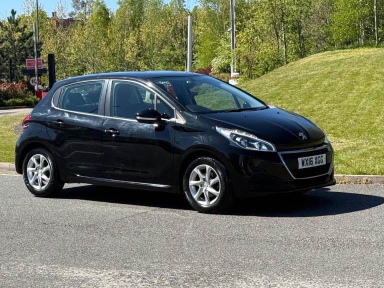 Peugeot, 208, Hatchback, 2016, Manual, 1199 (cc), 5 doors