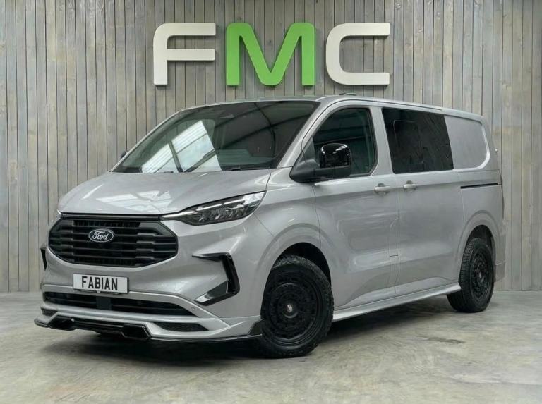 2024 Ford Transit Custom 2.0 Limited Auto **Motion R Kit - Day Van - 5 Seater**