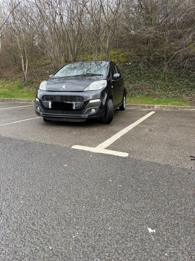 Peugeot, 107, Hatchback, 2012, Manual, 998 (cc), 5 doors