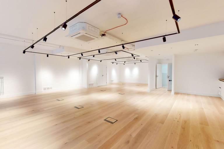 Self - contained Office Space to rent in Shoreditch, E2