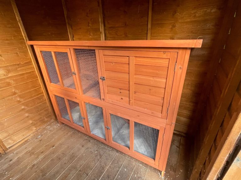 Rabbit/Guinea pig hutch, foldable run and wooden shelter