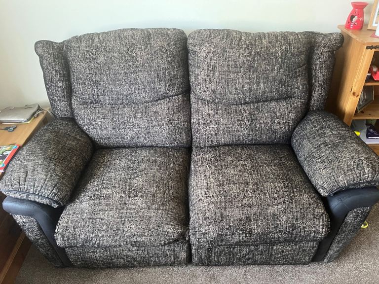 3 + 2 reclining sofas