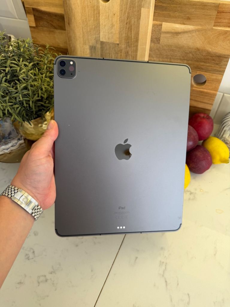 iPad Pro 12.9’ - 5th Generation M1 Chip 128gb WiFi + Cellular 