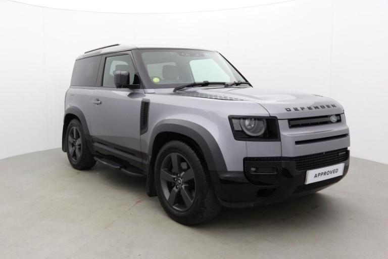 LAND ROVER DEFENDER 3.0 D250 X-Dynamic HSE 90 3dr Auto