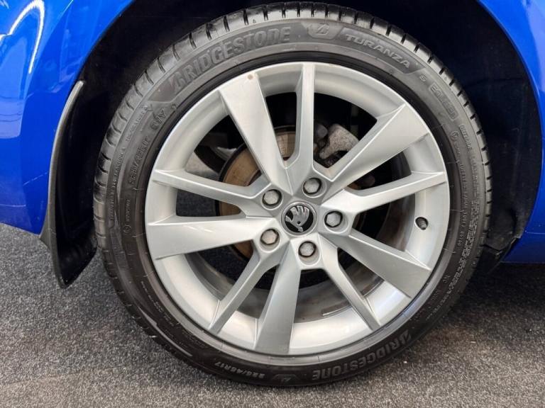 2019 Skoda Octavia 1.5 TSI GPF ACT SE TECHNOLOGY FIVE DOOR 150 BHP + PARKING SENSORS + APPLE P Ha...