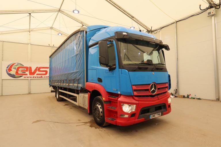 2017 (67 PLATE) Mercedes Benz  ACTROS 1824 4x2 Euro 6 Curtainsiders