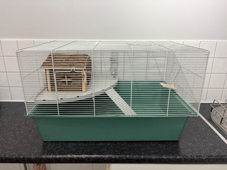 Hamster cage / small animal cage 