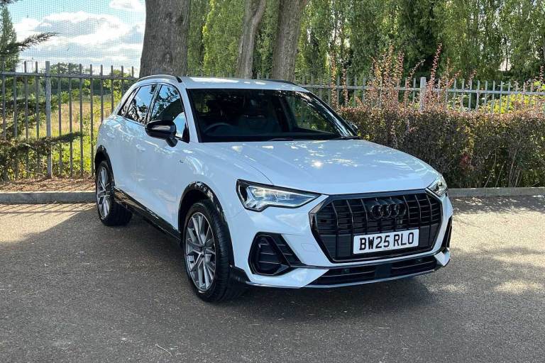 2025 Audi Q3 35 TFSI Black Edition 5dr S Tronic (20in Alloy) SUV Petrol Automatic