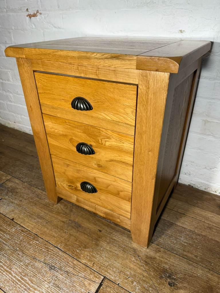 Solid oak bedside chest of drawers with free local delivery 