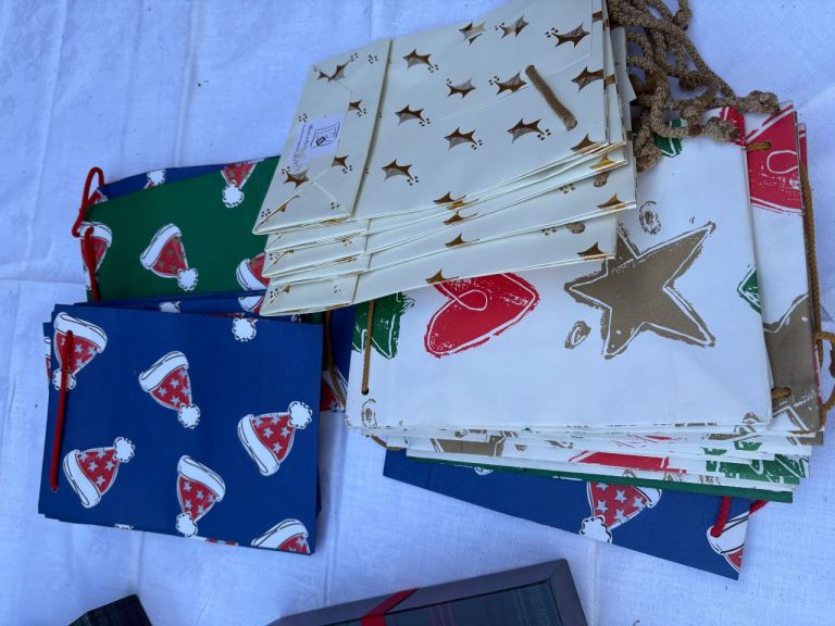 Gift boxes gift bags shredded paper filler