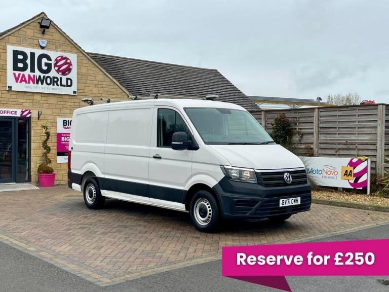 Volkswagen Crafter CR35 TDI 140 TRENDLINE MWB LOW ROOF FWD