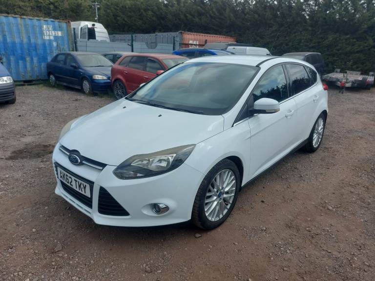 Ford, FOCUS, Hatchback, 2012, Manual, 1560 (cc), 5 doors