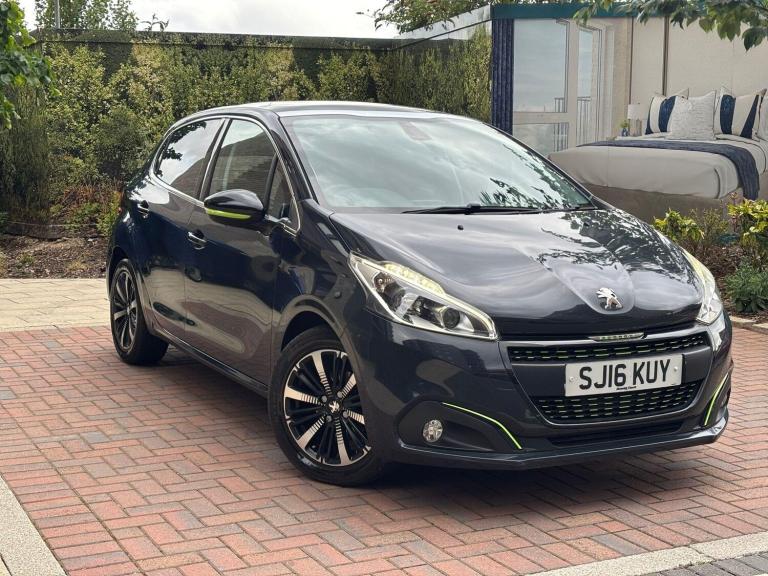 2016 Peugeot 208 1.2 PureTech 82 Allure 5dr HATCHBACK PETROL Manual