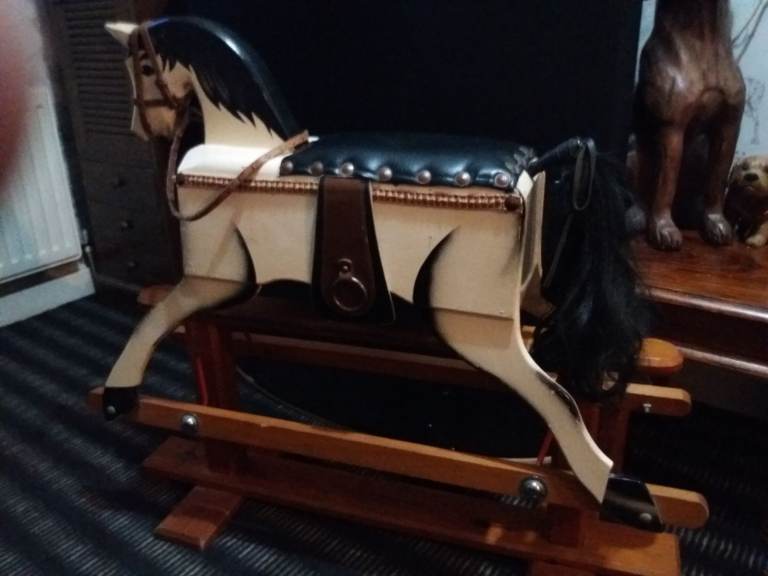 Leeway rocking horse