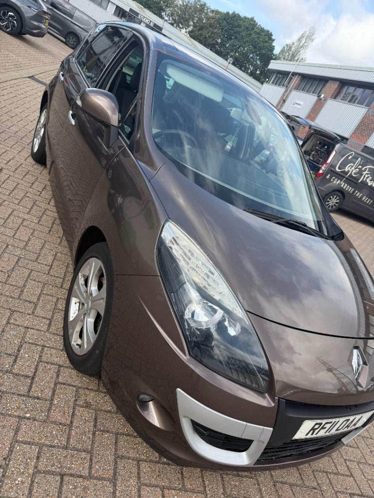 Renault, SCENIC 1.5L, 5 doors, AUTOMATIC 