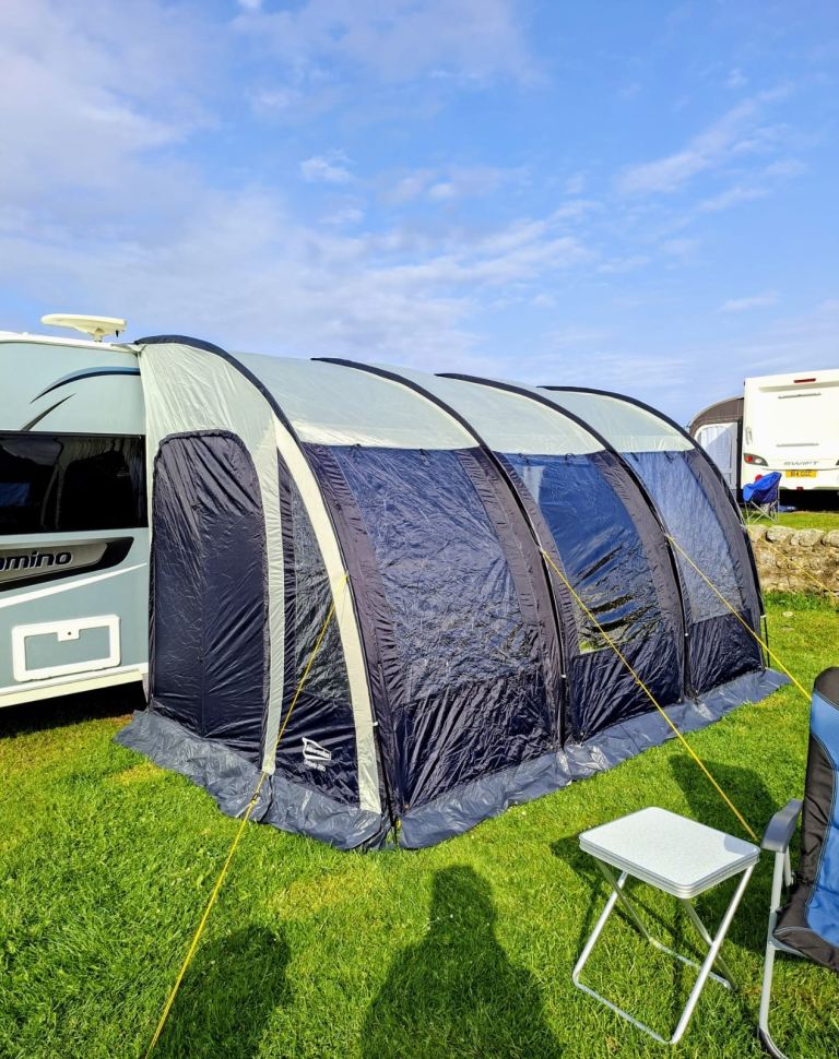 Ontario 390 awning 