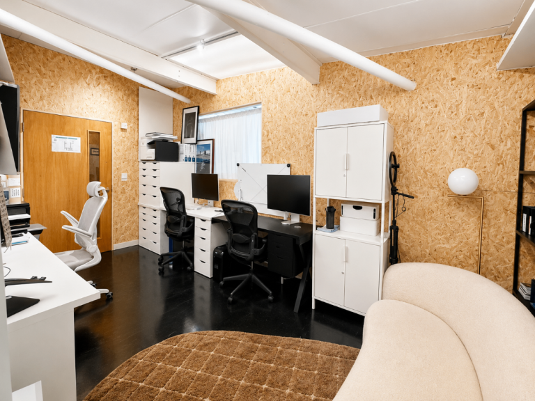 Creative Space | Artist Studio | Office to Rent in Hackney Wick E9