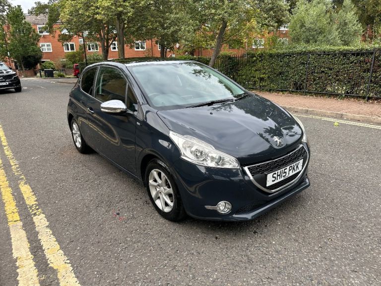 Peugeot, 208, Hatchback, 2015, Manual, 1199 (cc), 3 doors