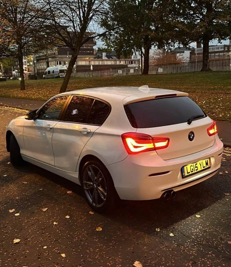 BMW 1 SERIES, 2015, Manual, 1598 (cc), 5 doors