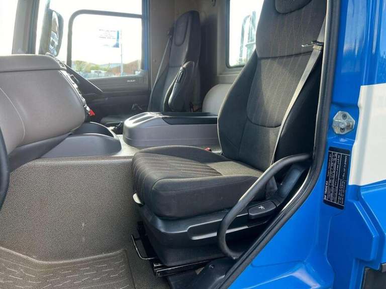 2021 DAF TRUCKS CF NA DIESEL Automatic