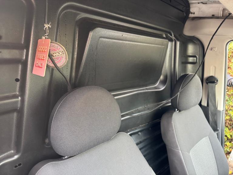 2008 Vauxhall Combo 2000 1.3CDTi 16V Van [75PS] CAR DERIVED VAN Diesel Manual