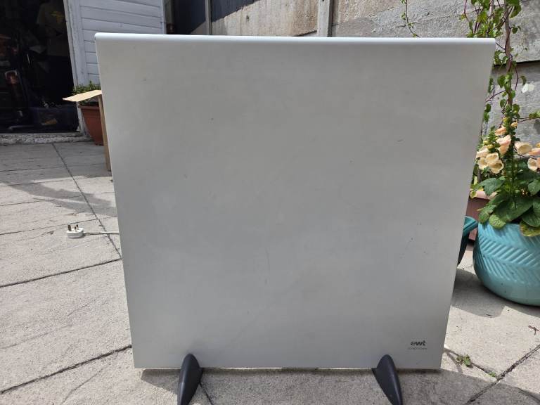 EWT Electric Panel Heater – White, Good Condition