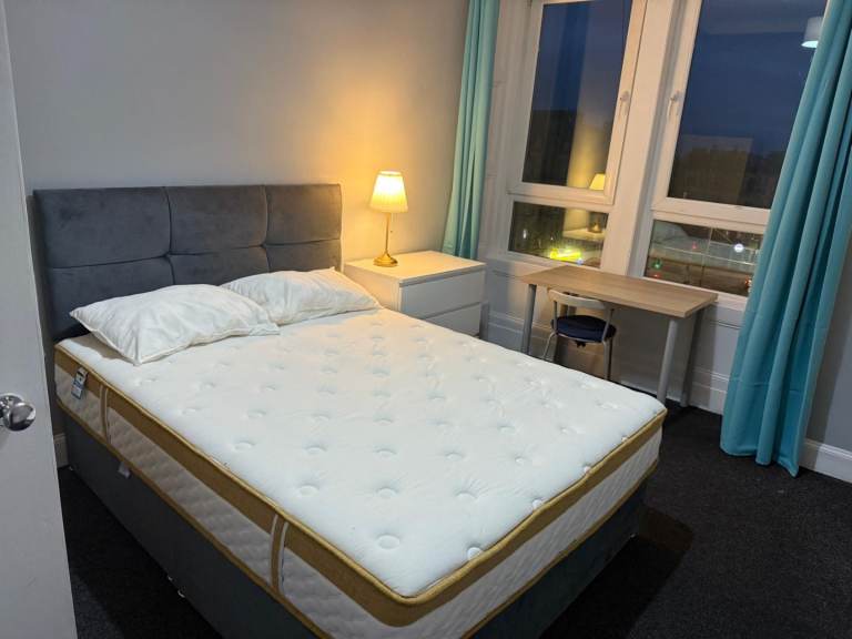 Master bedroom for females or couples. 