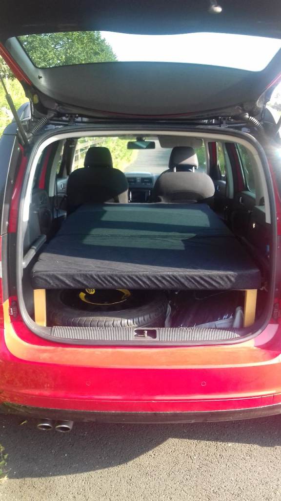 Skoda Yeti Folding Bed/Boot jump by simplecampers...