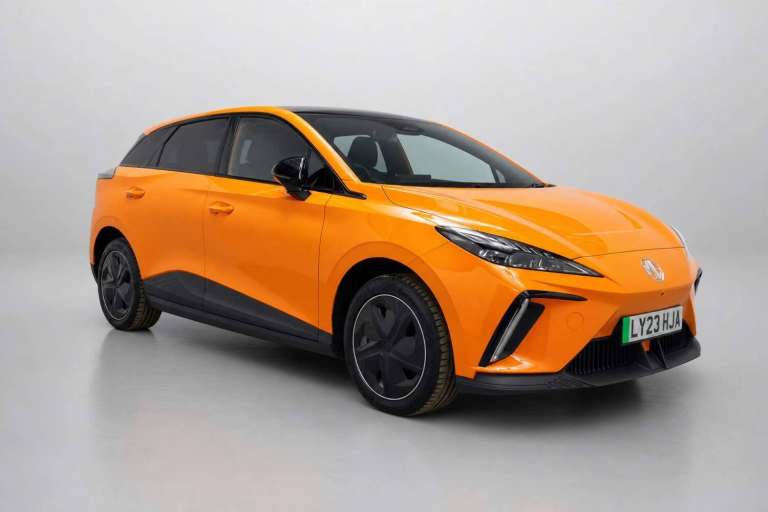 2023 MG MG4 MG MG4 64kWh Trophy Long Range Hatchback 5dr Electric Auto (203 ps) Hatchback Electri...