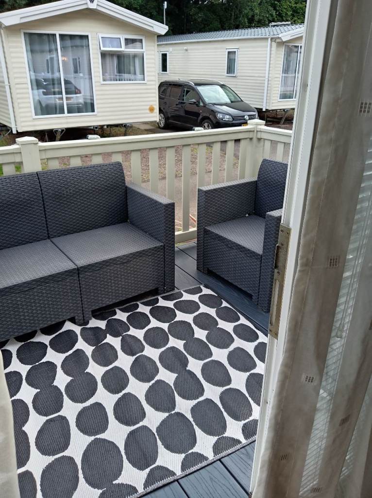 2 bedroom caravan