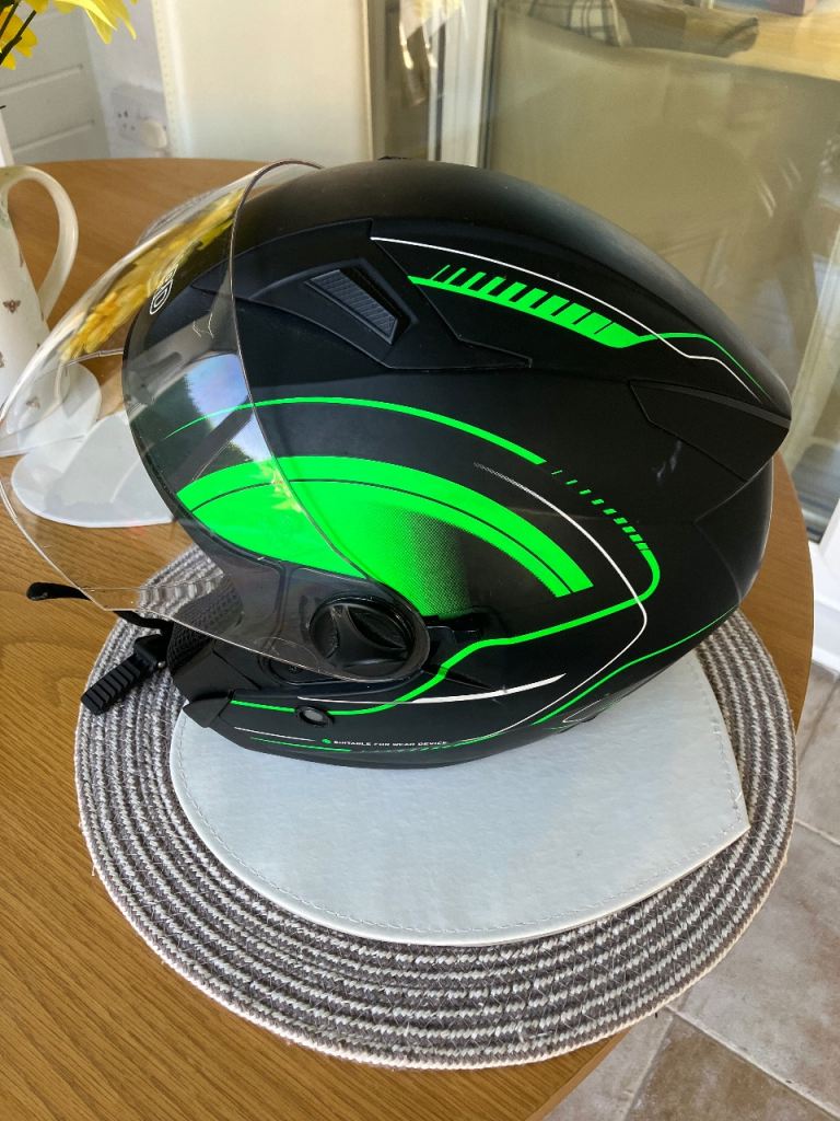 Motorcycle crash helment