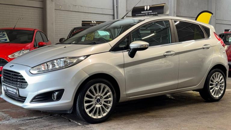 FORD FIESTA 1.0 T EcoBoost Titanium Silver 5dr LOW TAX+LOW MILES+13 STAMPS 2013