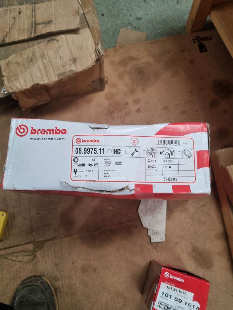 Volvo/Ford brake discs and pads