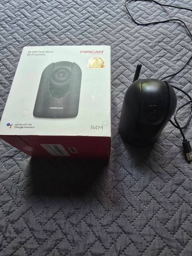 Foscam R4M 2K Indoor FHD IP PTZ Security Camera