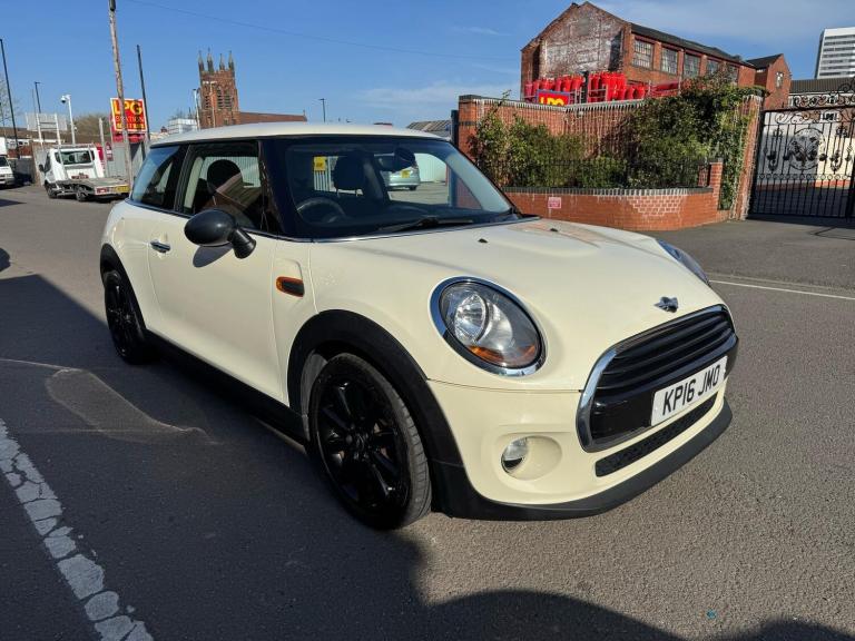 2016 MINI Hatch 1.5 Cooper 3dr HATCHBACK Petrol Manual