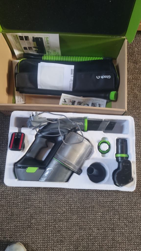 Gtech hand held hoover 