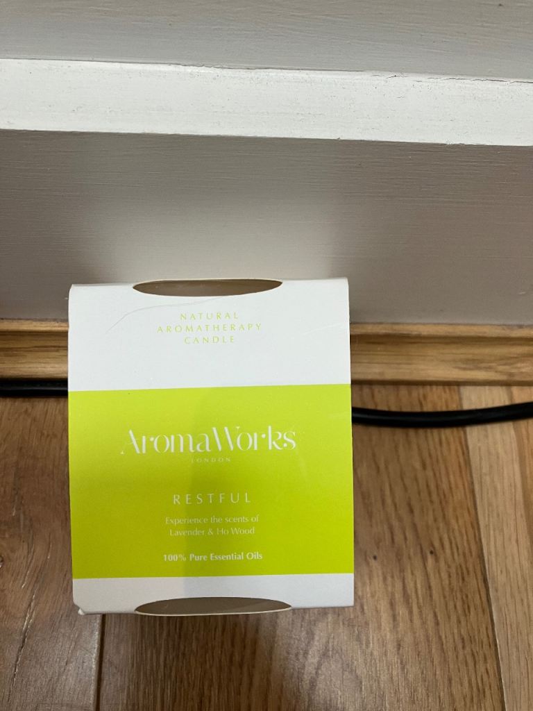 New. candle aromaworks restful 220ml . RRP £20