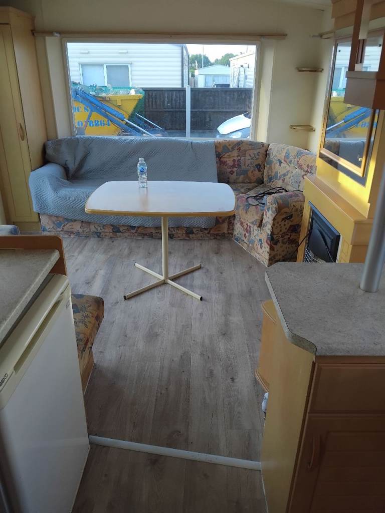 2 bedroom property