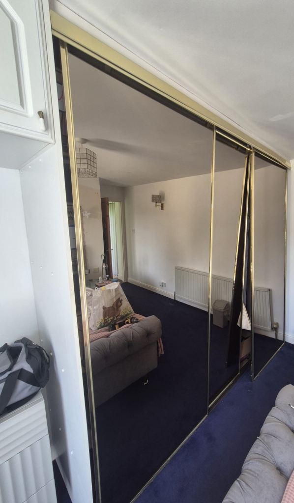 fitted sliding door wardrobes 