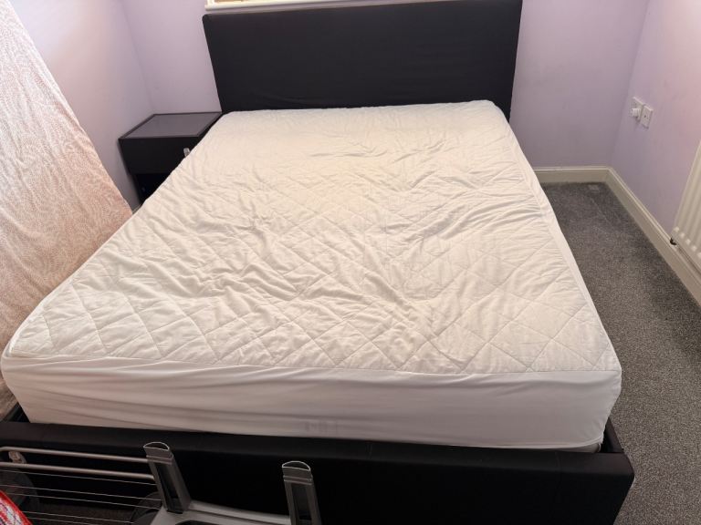 FREE - King size mattress 