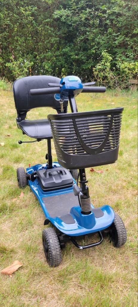 CareCo Airlite mobility scooter - LIKE NEW/BARELY USED - delivery available