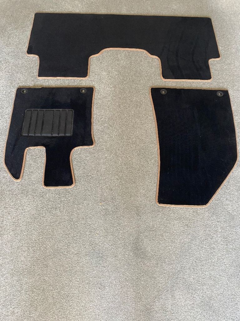 MG HS TROPHY MATS