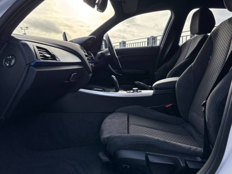 2015 BMW 1 Series 118i [1.5] M Sport 5dr Step Auto HATCHBACK PETROL Automatic