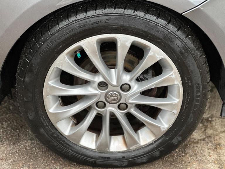 2017 Vauxhall Corsa 1.4 ecoFLEX SE 5dr HATCHBACK PETROL Manual