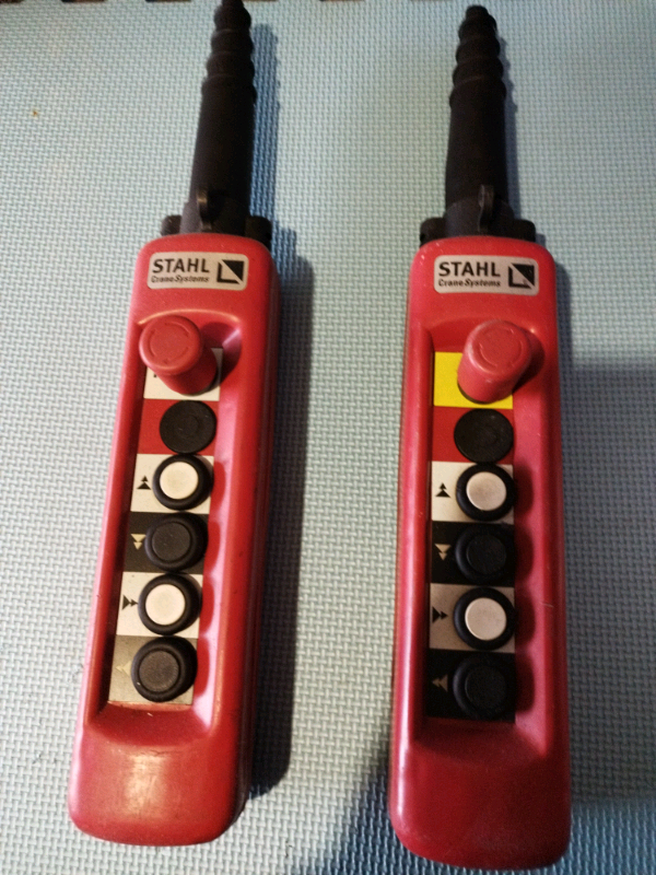 Pendant controller