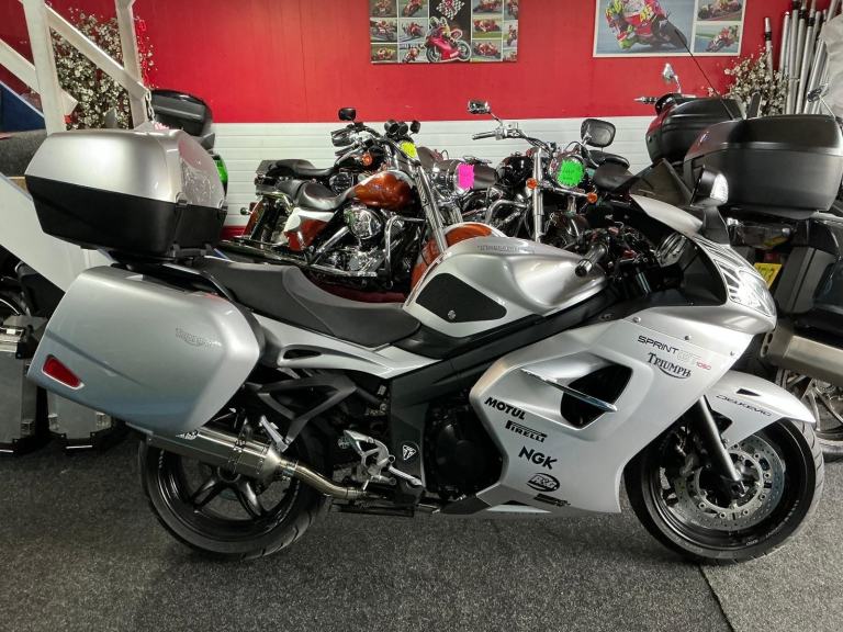 Triumph Sprint