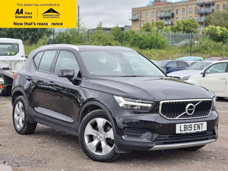 2019 Volvo XC40 2.0 T4 Momentum SUV 5dr Petrol Auto AWD Euro 6 (s/s) (190 ps) SUV Petrol Automatic